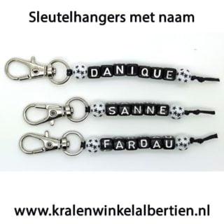 Sleutelhangers met naam zwart wit sterren