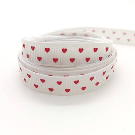 Grosgrain lint wit hartje rood 1cm breed sleutelhangers zelf maken DIY