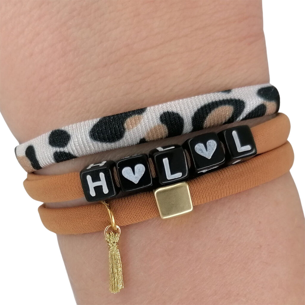 Armband met naam initialen