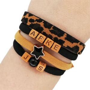 Armbandjes met naam zelf maken zwart bruin panter DIY