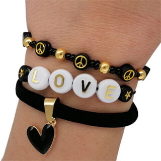 Armband met tekst DIY zelf maken peace love hartje