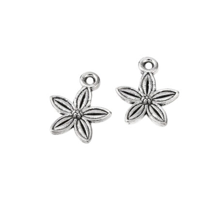 Bloemetjes bedel zilver