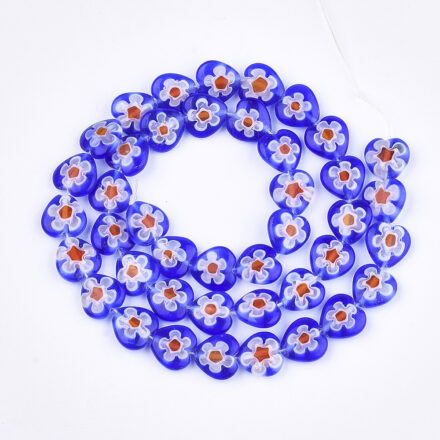 Glaskraal blauw millifiori hartje