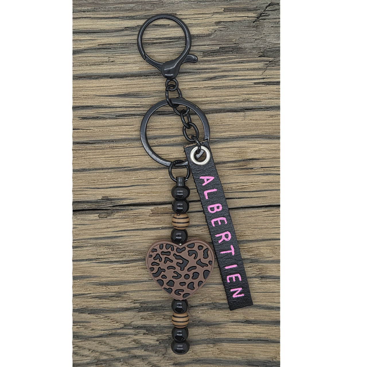 Naamsleutelhanger leer panterprint hart