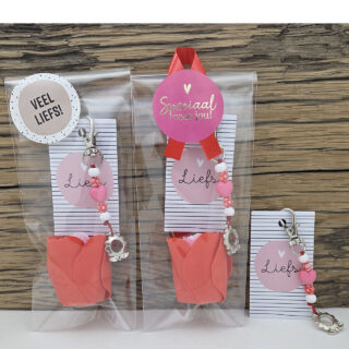 Liefs cadeautje hart sleutelhanger